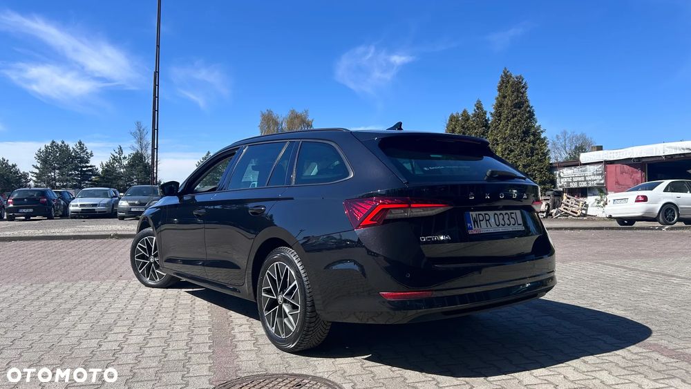 Skoda Octavia - 4