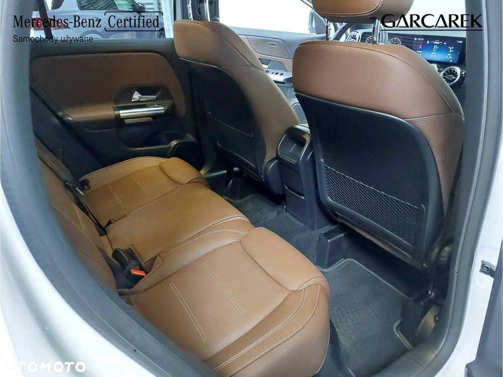 Mercedes-Benz GLA 200 Progressive - 14
