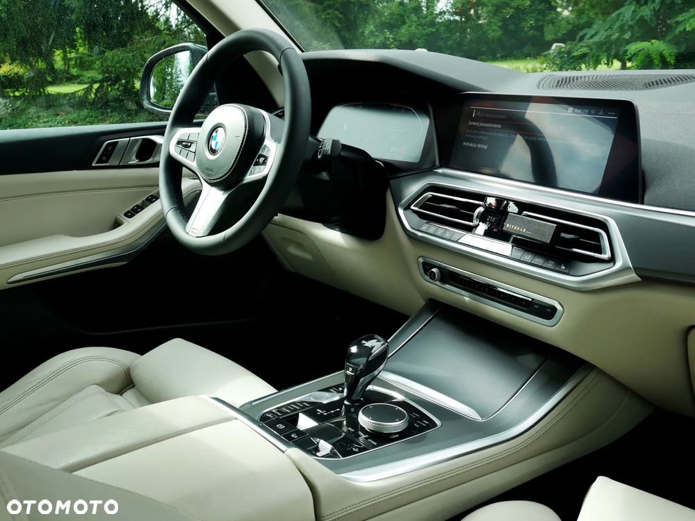 BMW X5 xDrive40i - 15