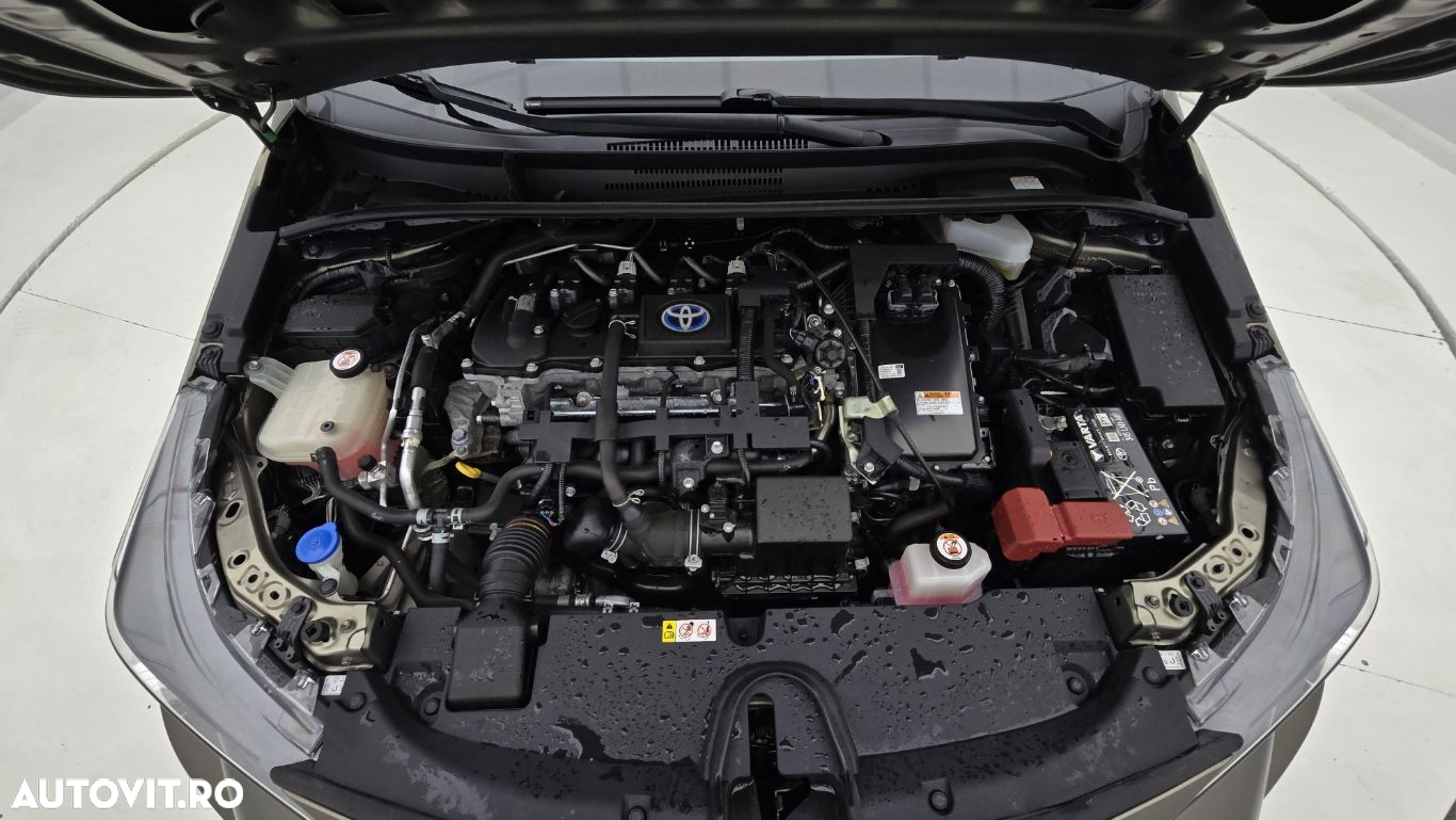 Toyota Corolla - 24