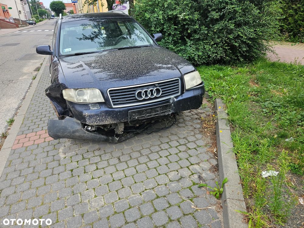 Audi A6 Avant 2.4 Quattro - 9