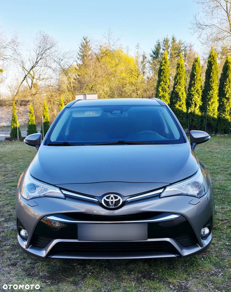 Toyota Avensis Touring Sports 1.8 Multidrive S Business Edition - 4