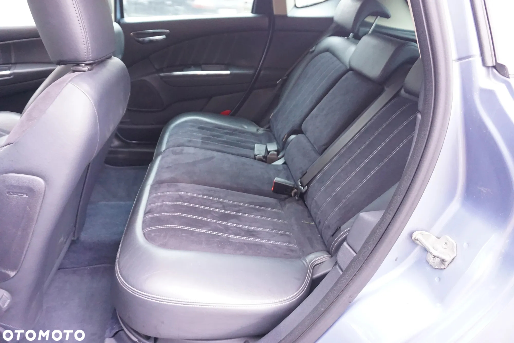 Lancia Delta 2.0 MJ Platino - 32