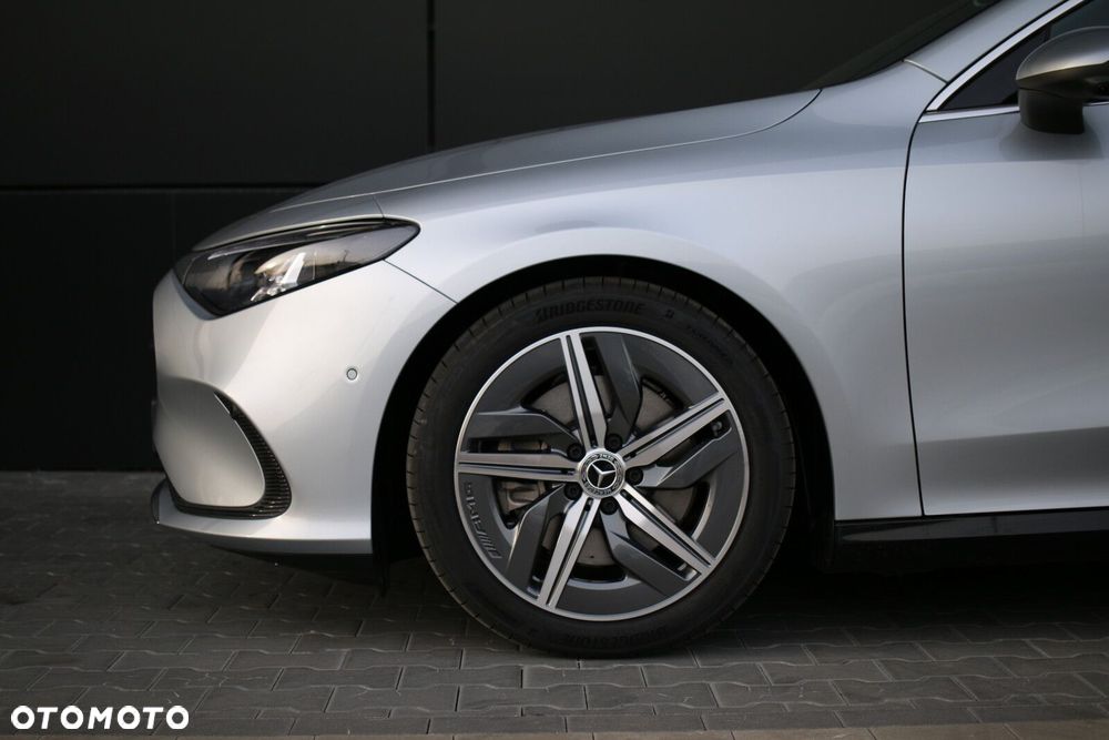 Mercedes-Benz CLA - 9