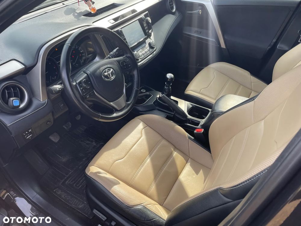 Toyota RAV4 2.0 D-4D Sprint 4x2 - 13