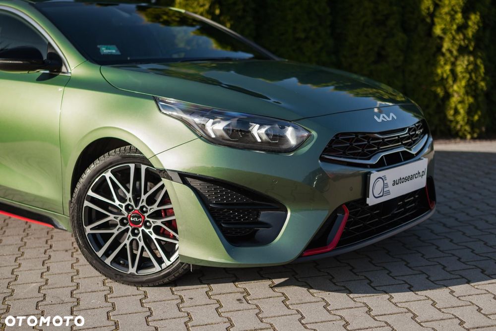 Kia ProCeed 1.6 T-GDI GT DCT - 36