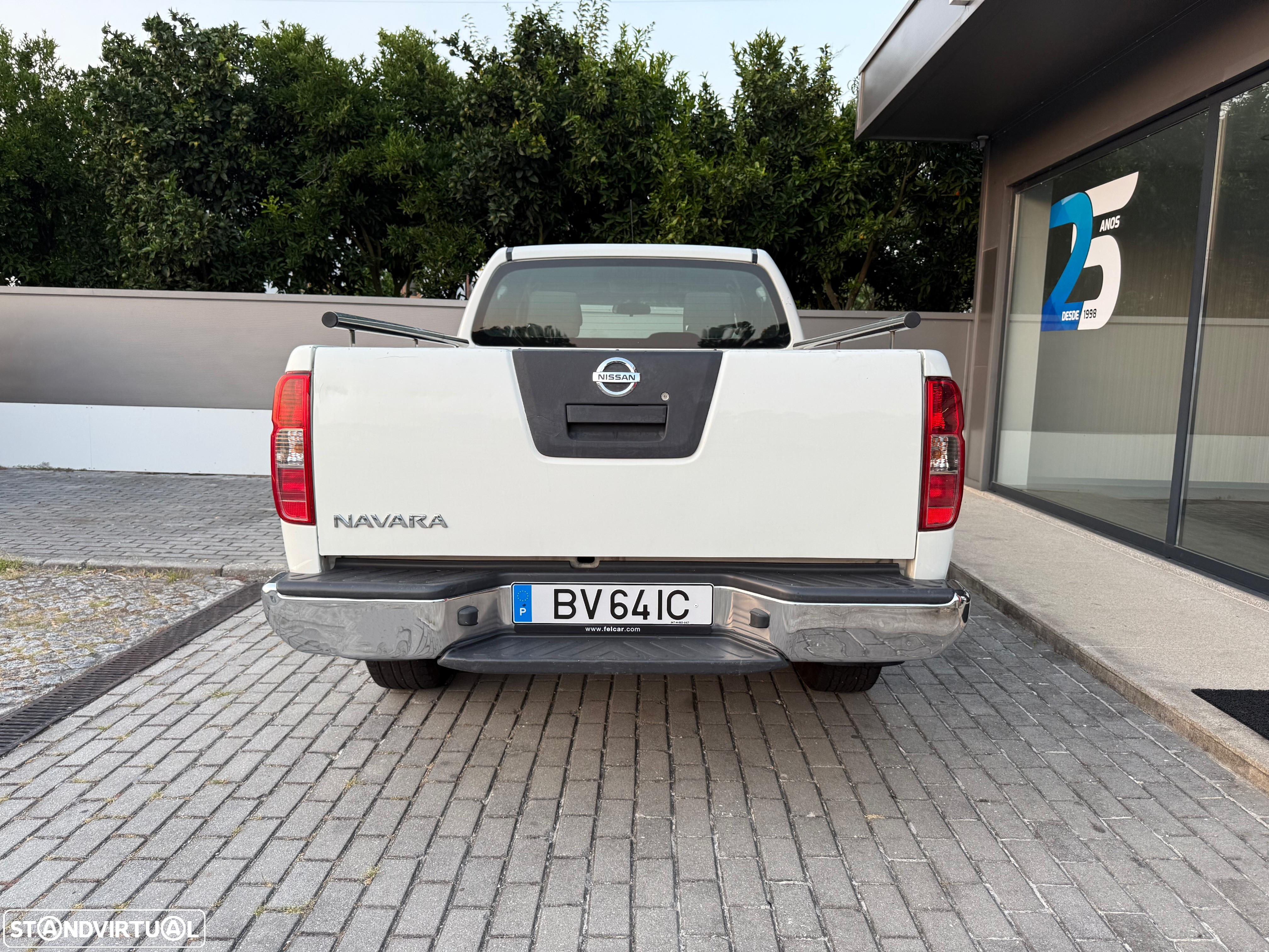 Nissan Navara 2.5 DCI King Cab 4 Lugares - 6