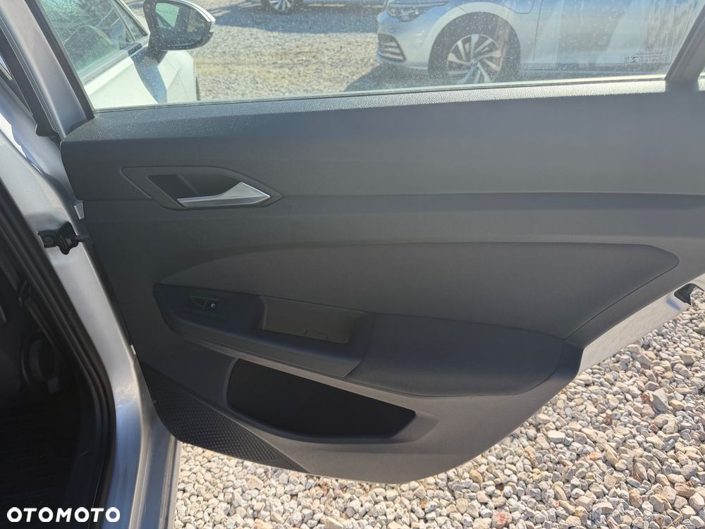 Volkswagen Golf 1.5 TSI BMT Comfortline - 31