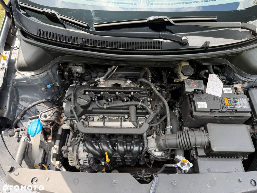 Hyundai i20 1.2 YES Plus - 36