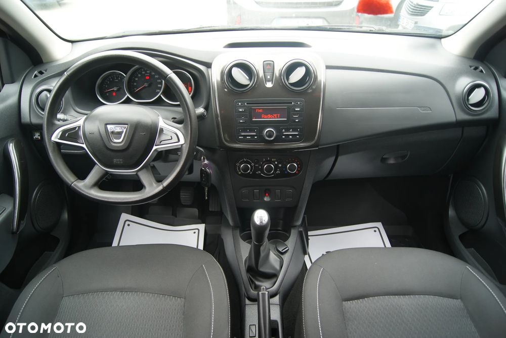 Dacia Logan 1.2 16V Laureate - 16