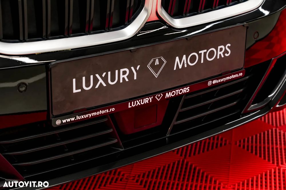 BMW Seria 3 318d Touring Aut. Luxury Line - 31