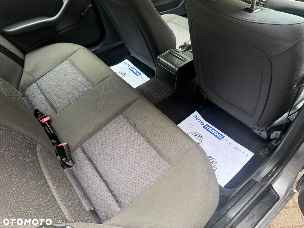 BMW Seria 3 - 27