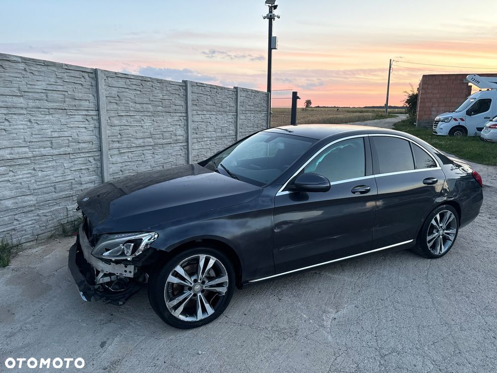 Mercedes-Benz Klasa C 220 (BlueTEC) d 7G-TRONIC Exclusive - 33
