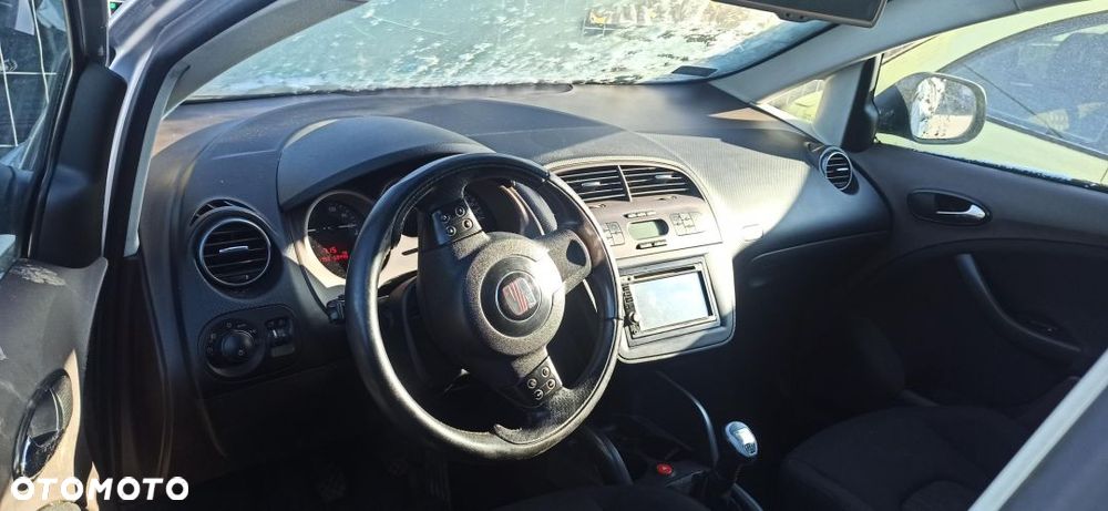 SEAT ALTEA XL FREETRACK silnik 2,0 TDI ozn BMM skrzynia ozn.LB lakier ozn. LS7Y - 5