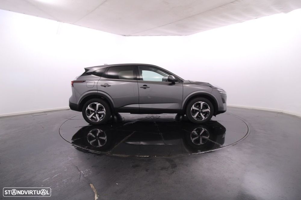 Nissan Qashqai 1.3 DIG-T N-Connecta LED - 10