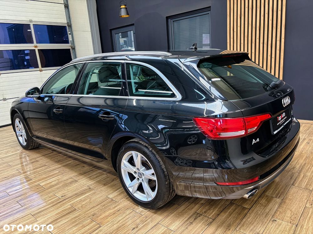 Audi A4 Avant 2.0 TFSI ultra Sport S tronic - 11