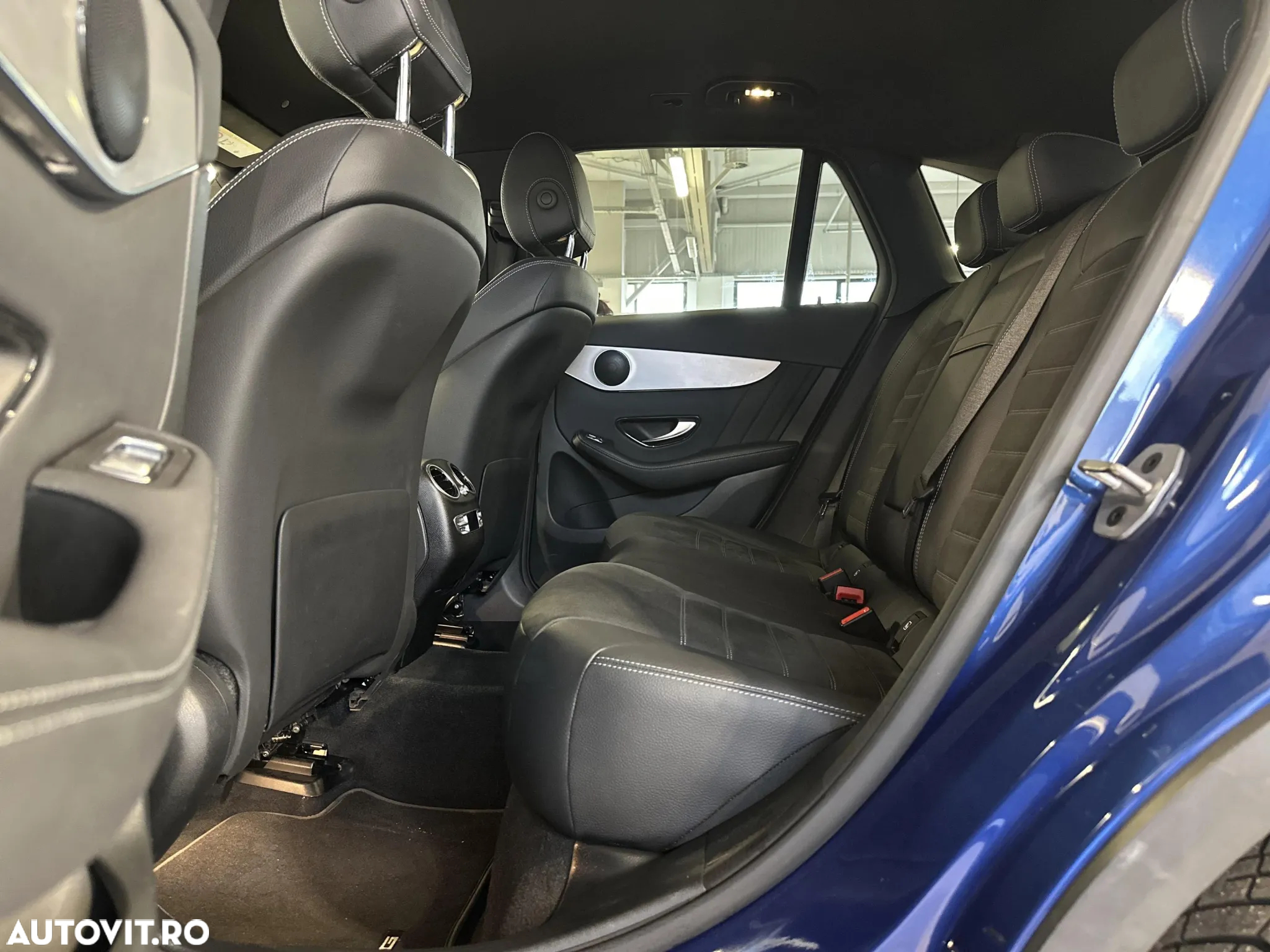 Mercedes-Benz GLC 300 de 4Matic 9G-TRONIC AMG Line - 12