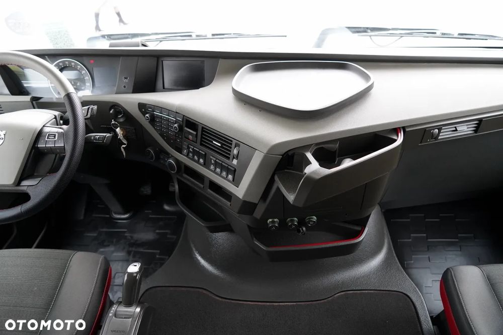 Volvo FH 460 / I-SHIFT / - 31