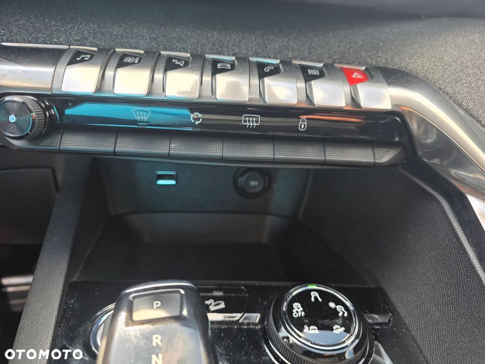 Peugeot 5008 BlueHDi 130 EAT8 Crossway - 15