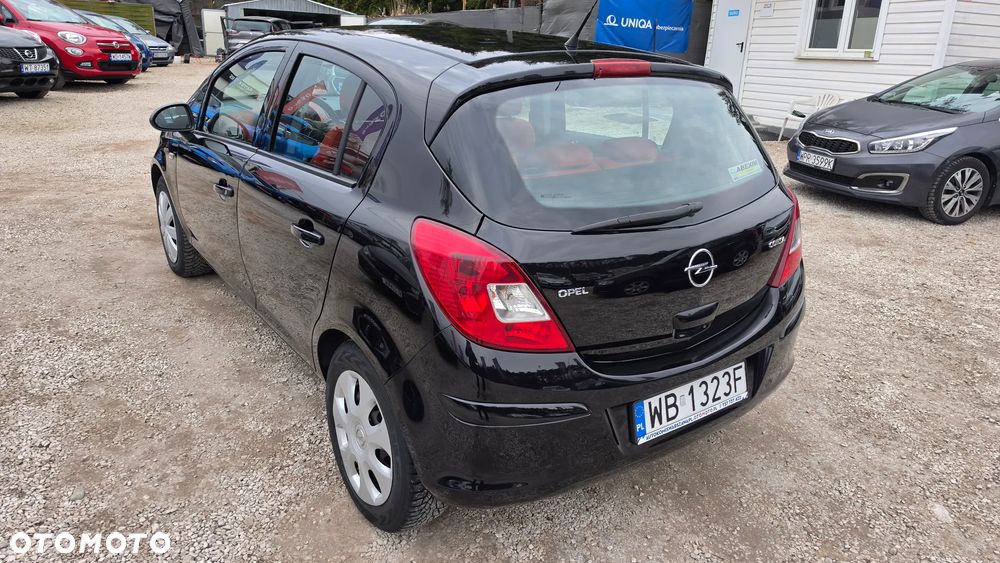 Opel Corsa 1.4 16V Sport - 4