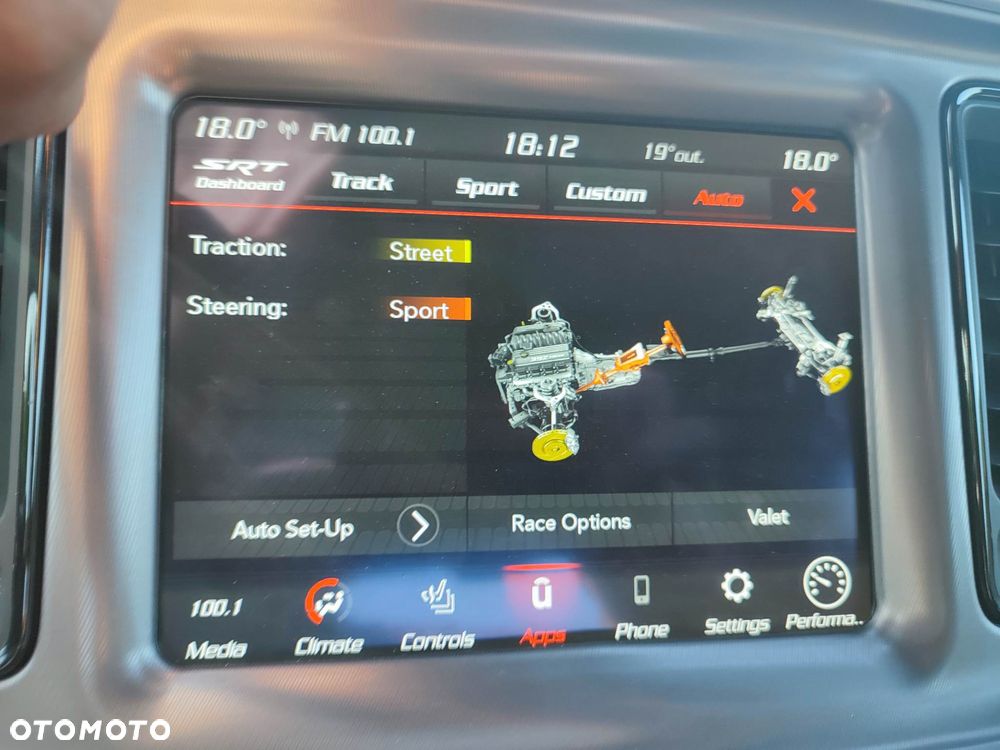 Dodge Challenger - 14