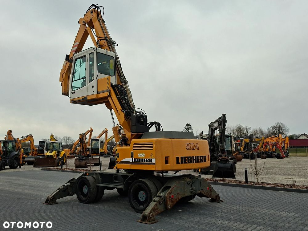 Liebherr A904 Koparka Przeładunkowa - 2