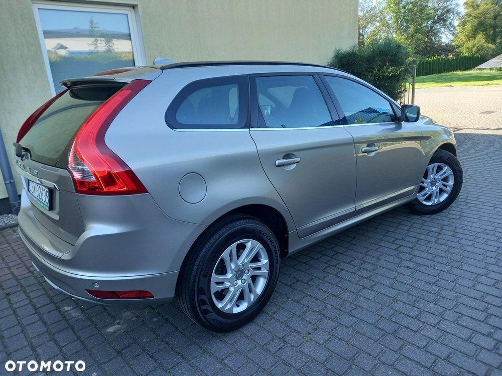 Volvo XC 60 D3 Geartronic Momentum - 6