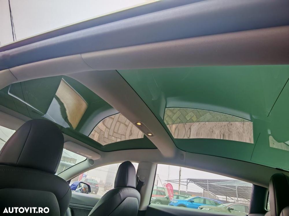 Tesla Model 3 Standard Reichweite Plus Hinterradantrieb - 11