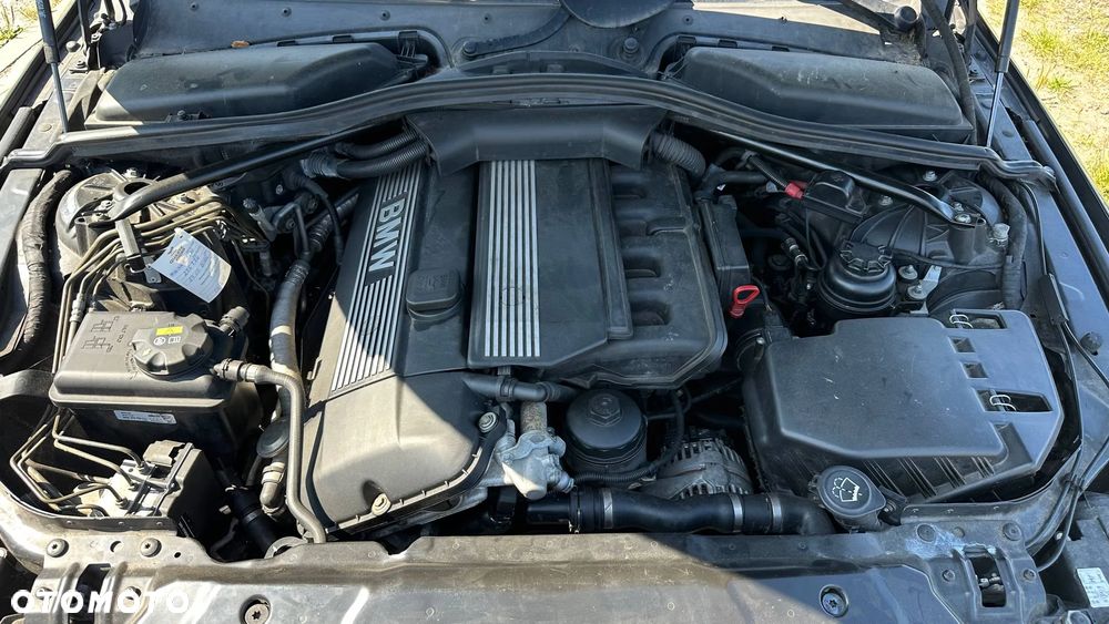 BMW Seria 5 - 32