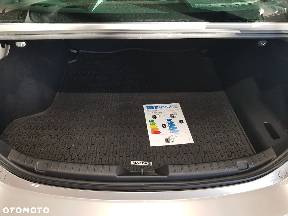 Mazda 3 2.0 mHEV Exclusive-Line - 12