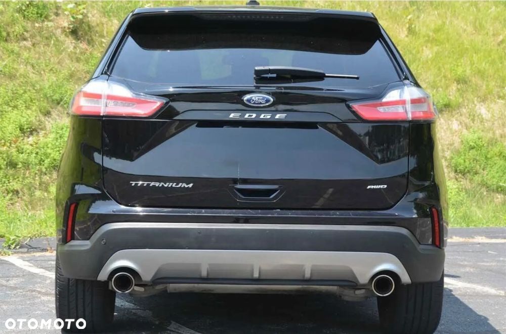 Ford Edge - 5