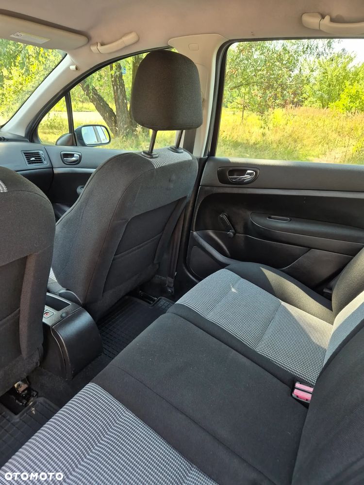 Peugeot 307 1.6 HDI Trendy - 11