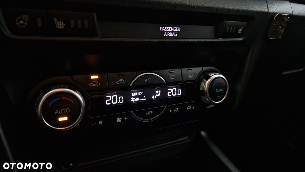 Mazda 3 - 16