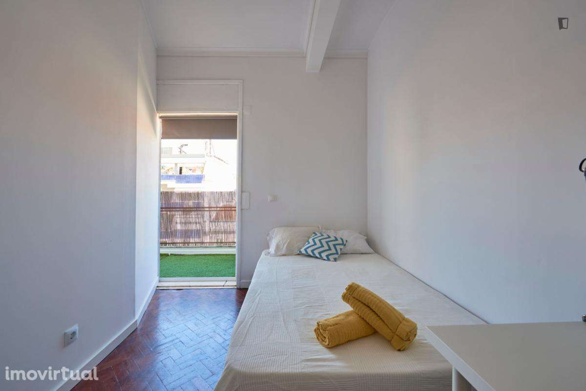 Quarto - localizado em Saldanha Lisbon - Grande imagem: 4/52