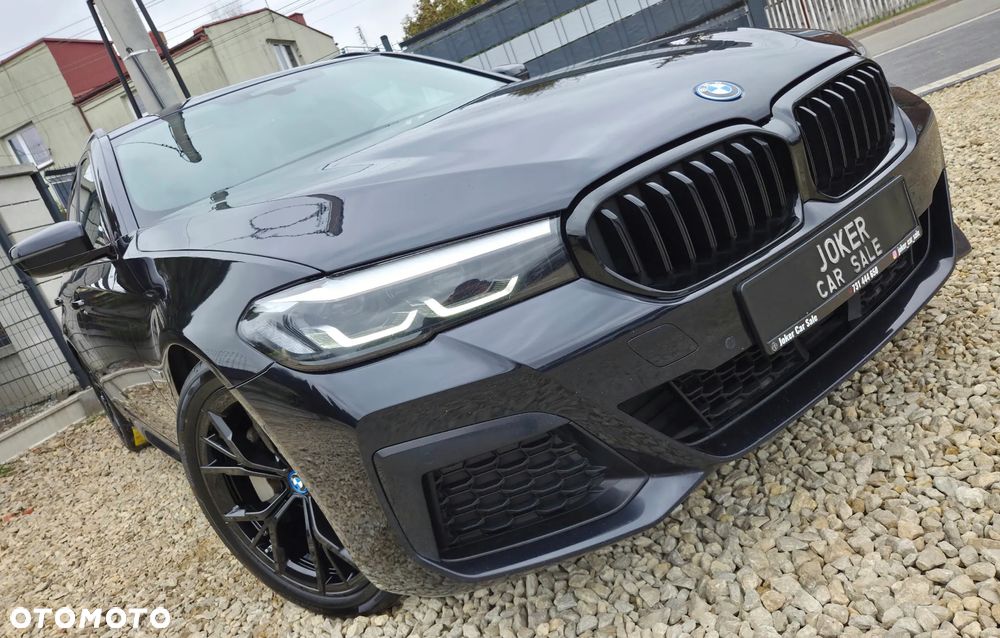 BMW Seria 5 530e xDrive M Sport sport - 37