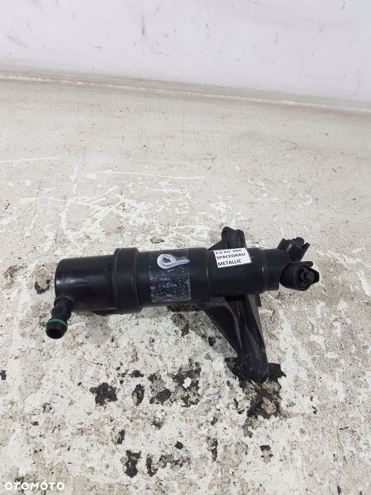 spryskiwacz lampy prawy przód bmw e60 e61 lci eu - 5
