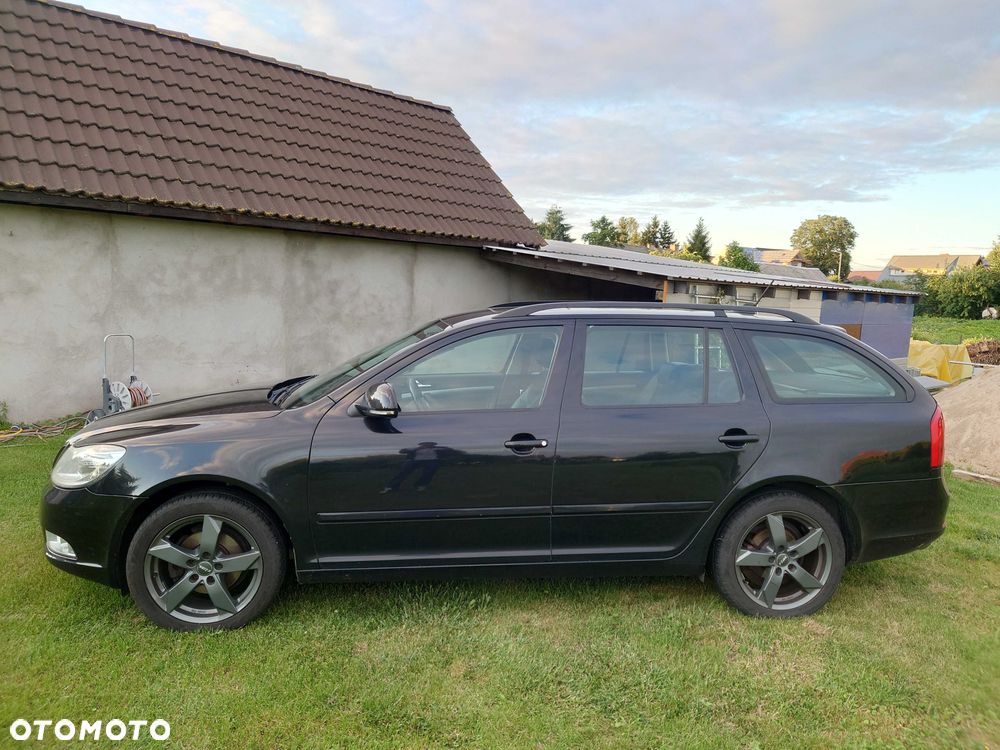 Skoda Octavia - 2