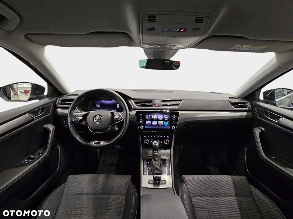 Skoda Superb 2.0 TDI SCR Style DSG - 11