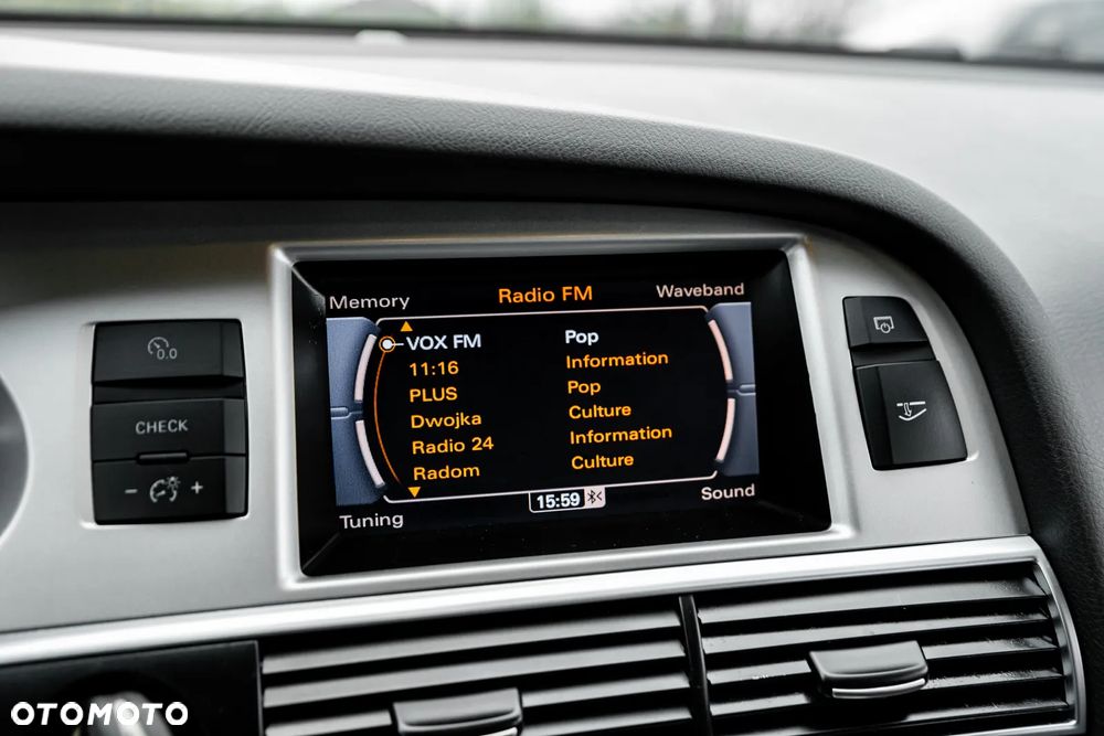 Audi A6 Avant 3.0 TDI DPF quattro tiptronic - 36