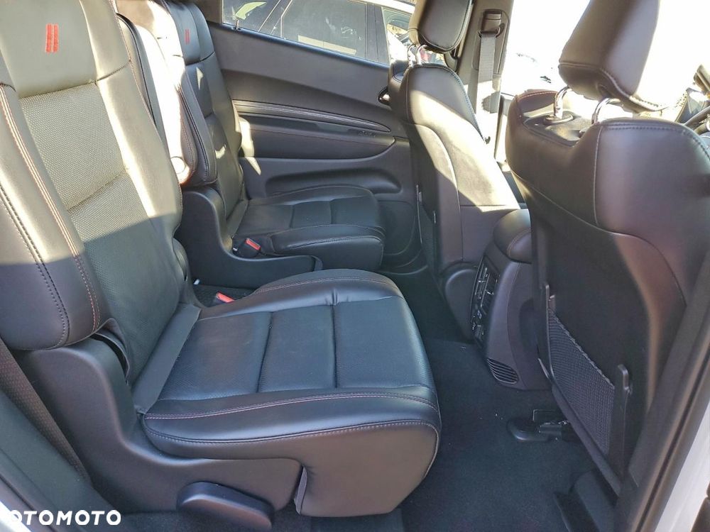 Dodge Durango - 10
