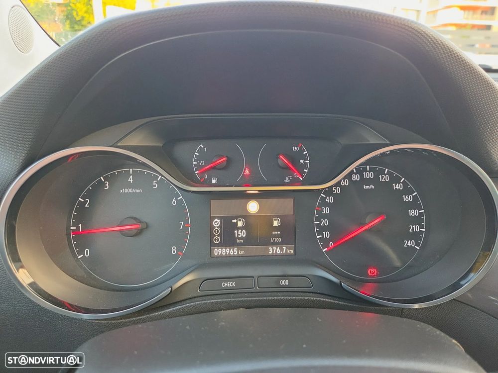 Opel Crossland X 1.2 Innovation - 23