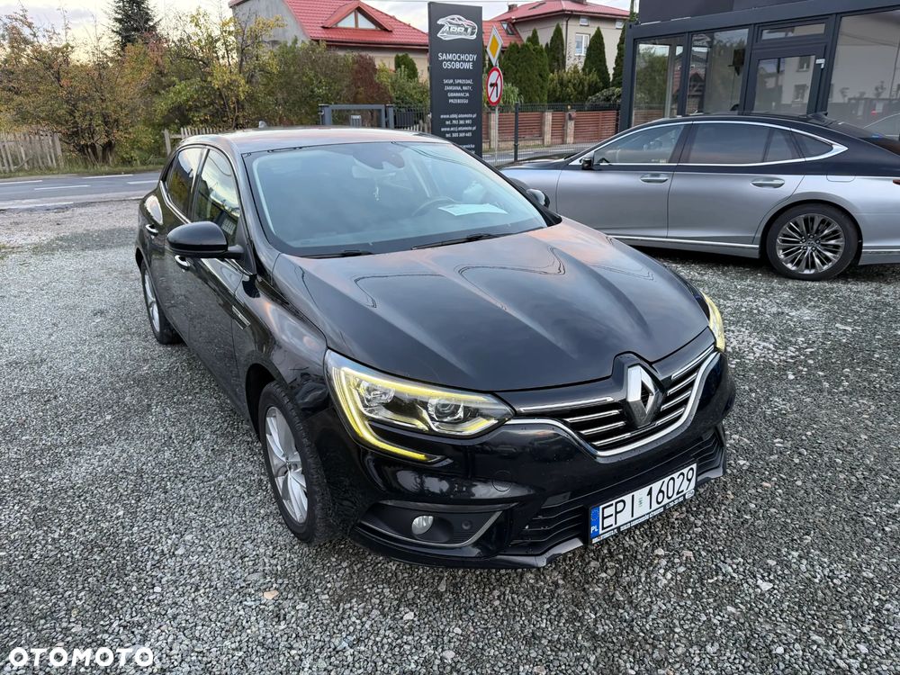 Renault Megane 2019 photo 3