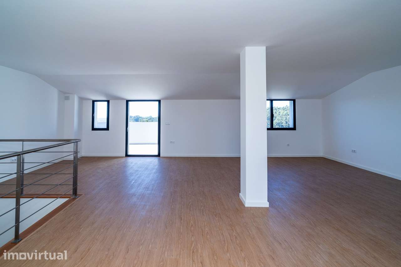 T2 Duplex Novo com 2 Suites, Estacionamentos, Terraços, em Aveiro. - Grande imagem: 2/35