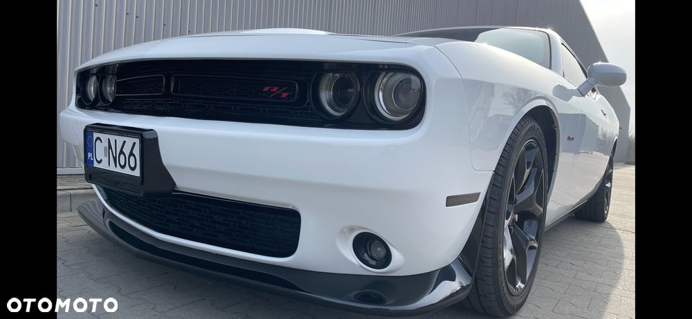 Dodge Challenger 5.7 R/T - 3