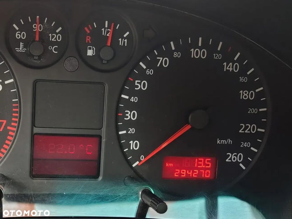 Audi A4 Avant 1.8 - 37