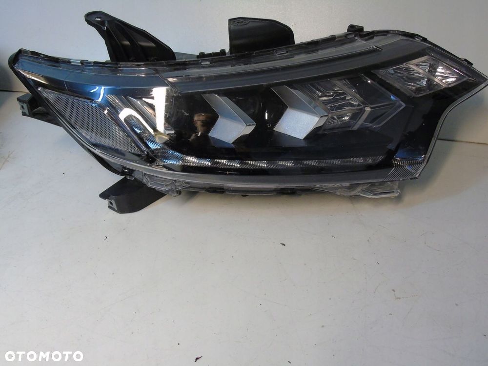 Mitsubishi Outlander III lampa full led ECM921-22E20 prawa - 1