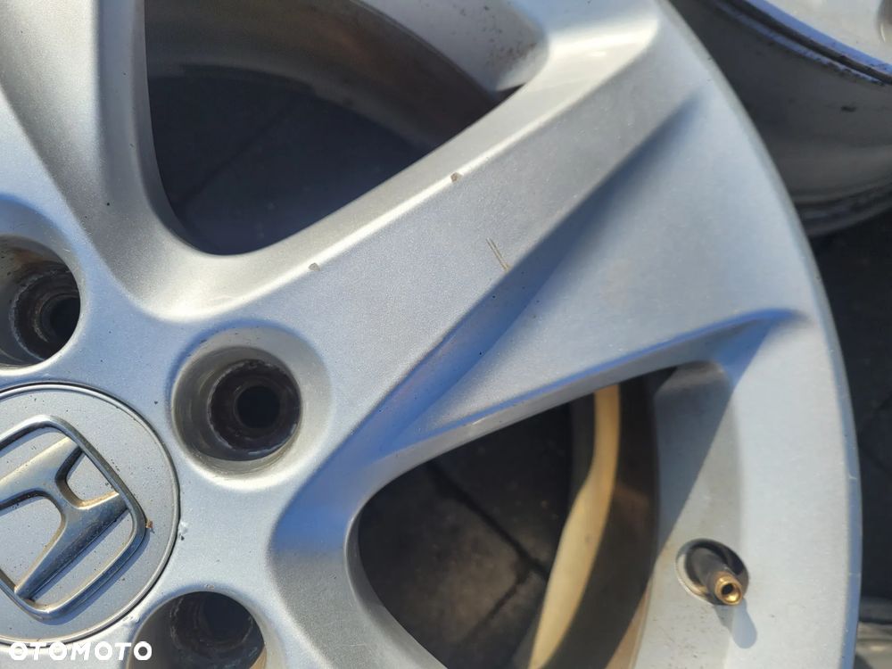 Honda accord VIII Felgi aluminiowe 7,5/17 cali 5x114,3 - 6