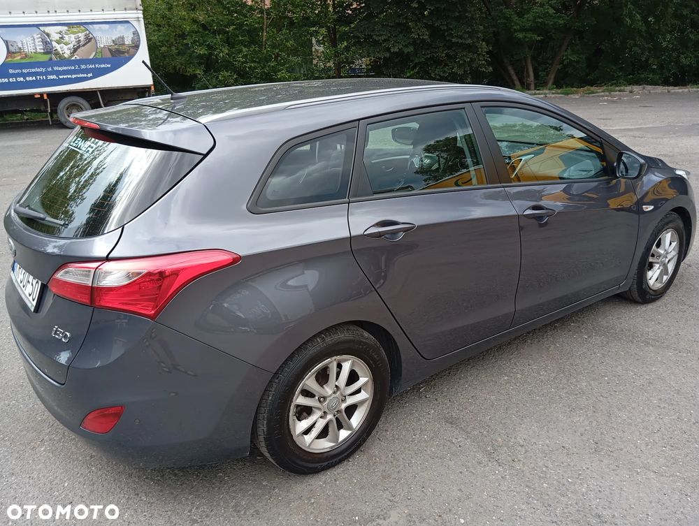 Hyundai i30 1.6 CRDi Classic + - 4