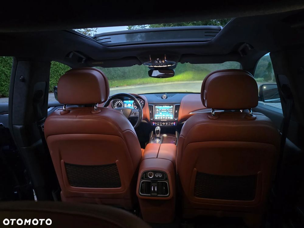 Maserati Levante S Q4 GranLusso - 24