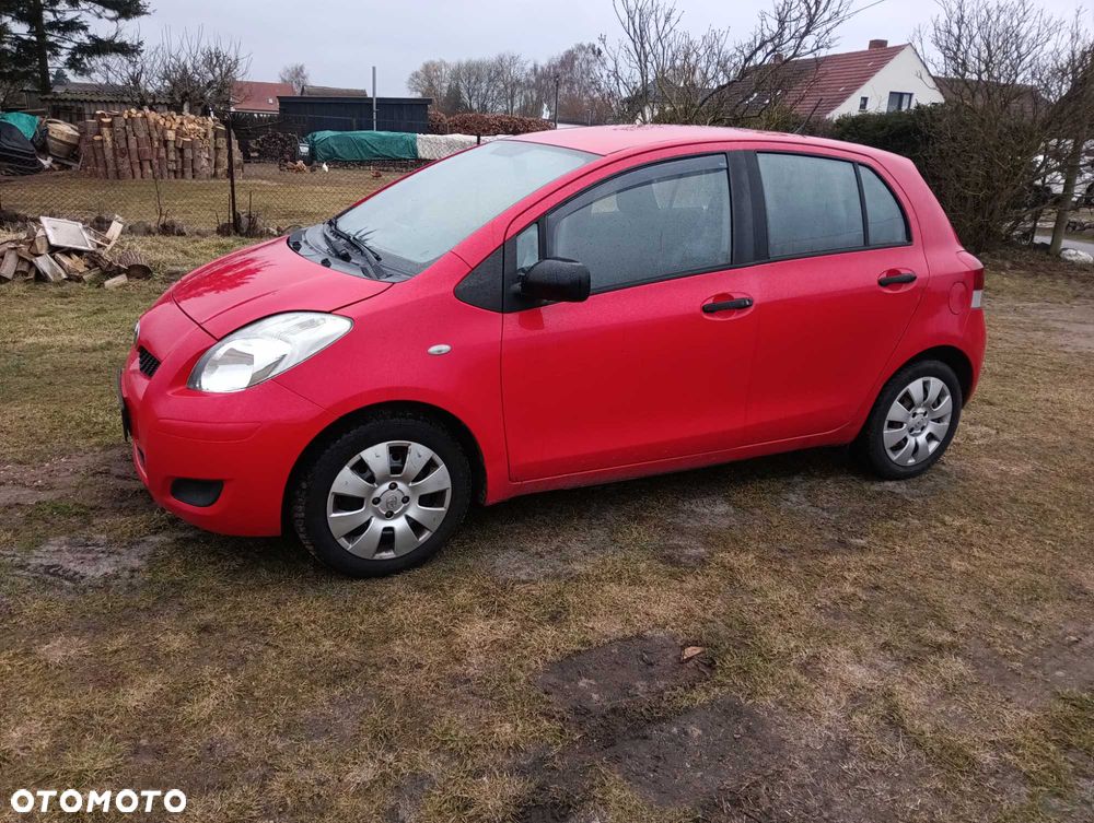 Toyota Yaris - 3